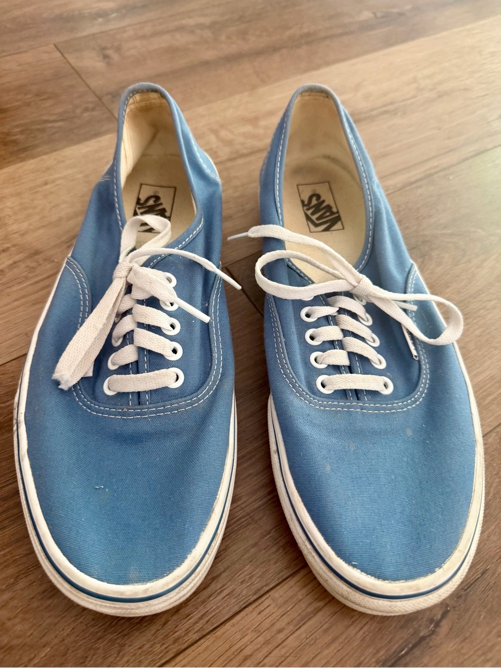 Men’s Vans Authentic Low-Top Sneakers in Blue